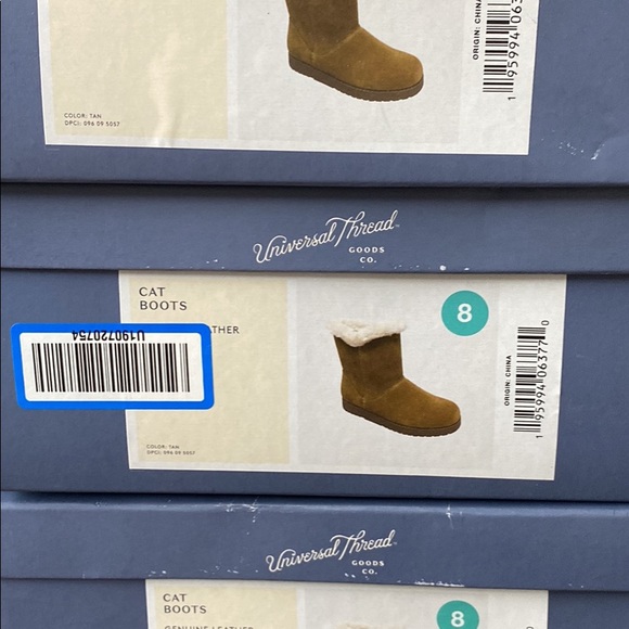 Genuine Leather  Shearling Boots - Picture 8 of 8